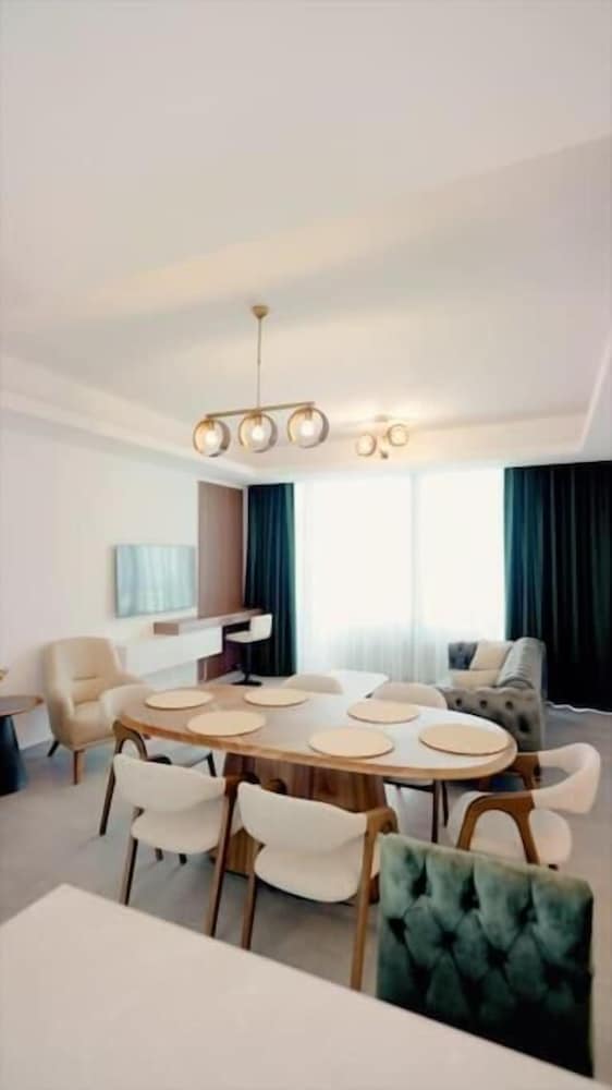 Two Bedroom Stylish Apartment With sea and Mountains View!