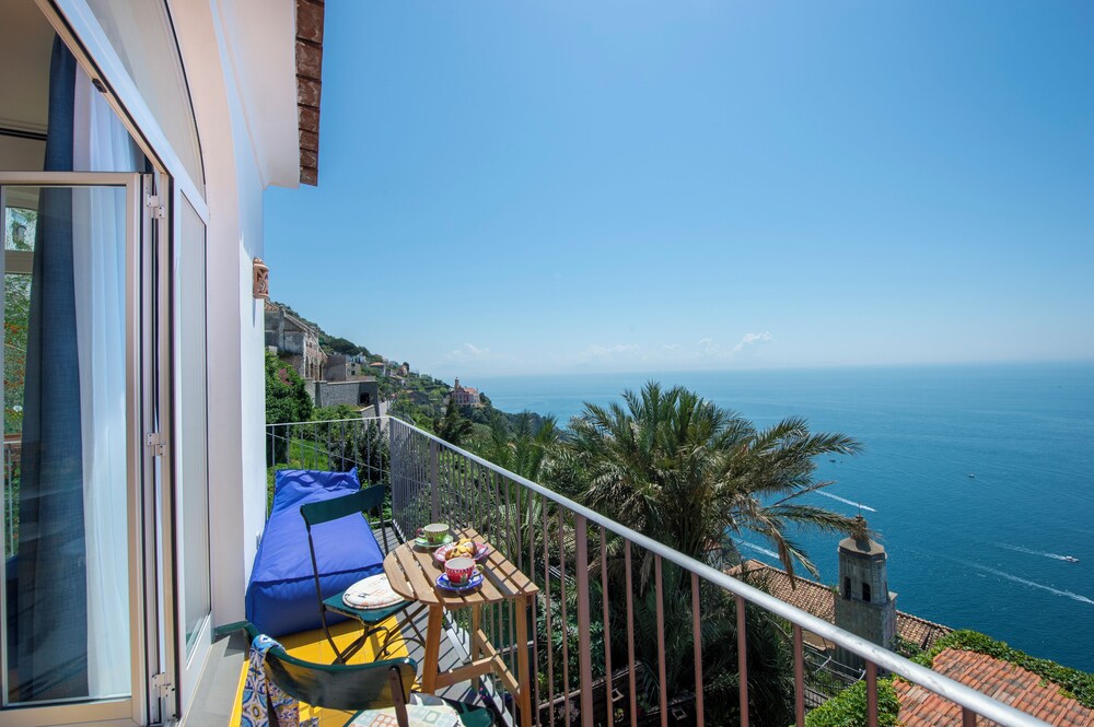 Amalfi residence