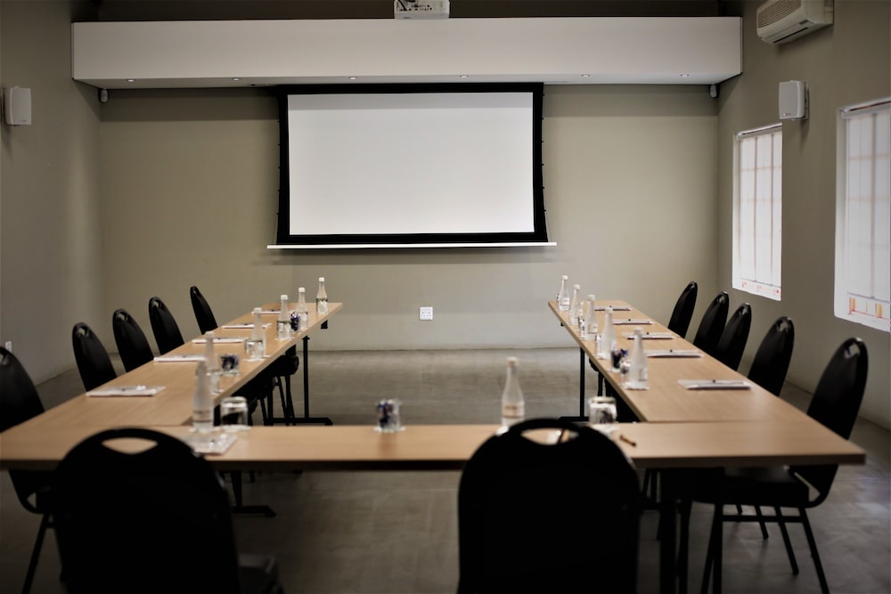 meeting & event spaces