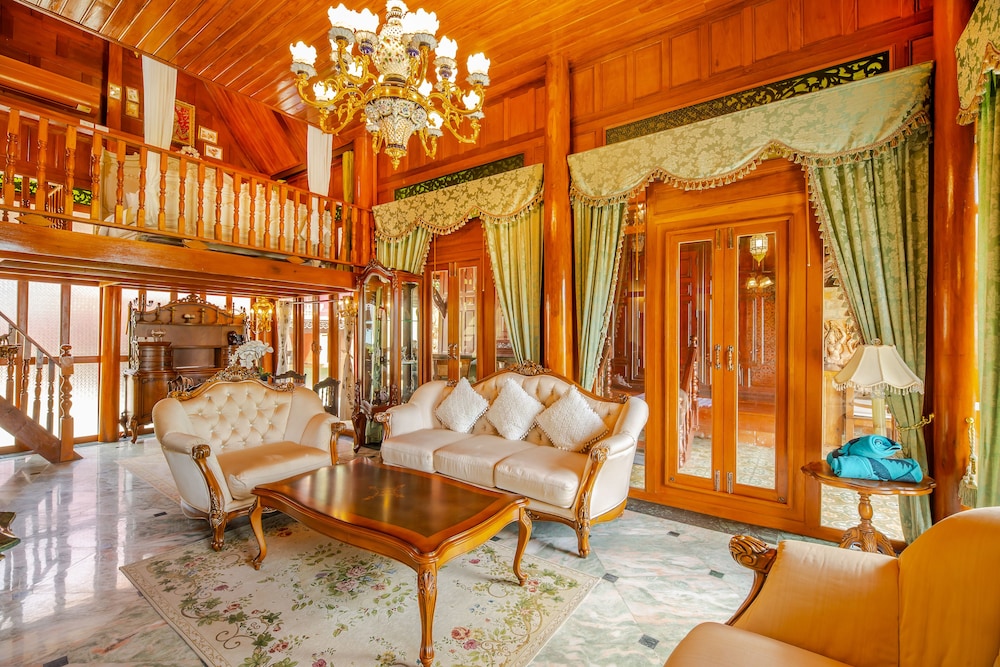 Royal Thai Villas Phuket