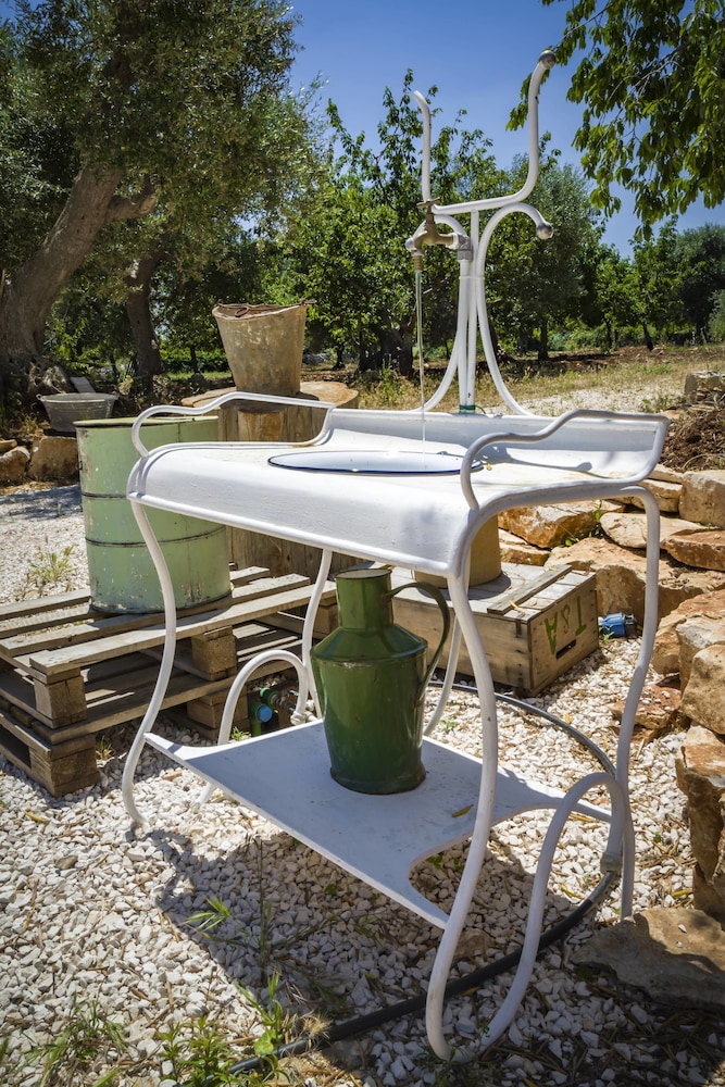 Paradise Trulli