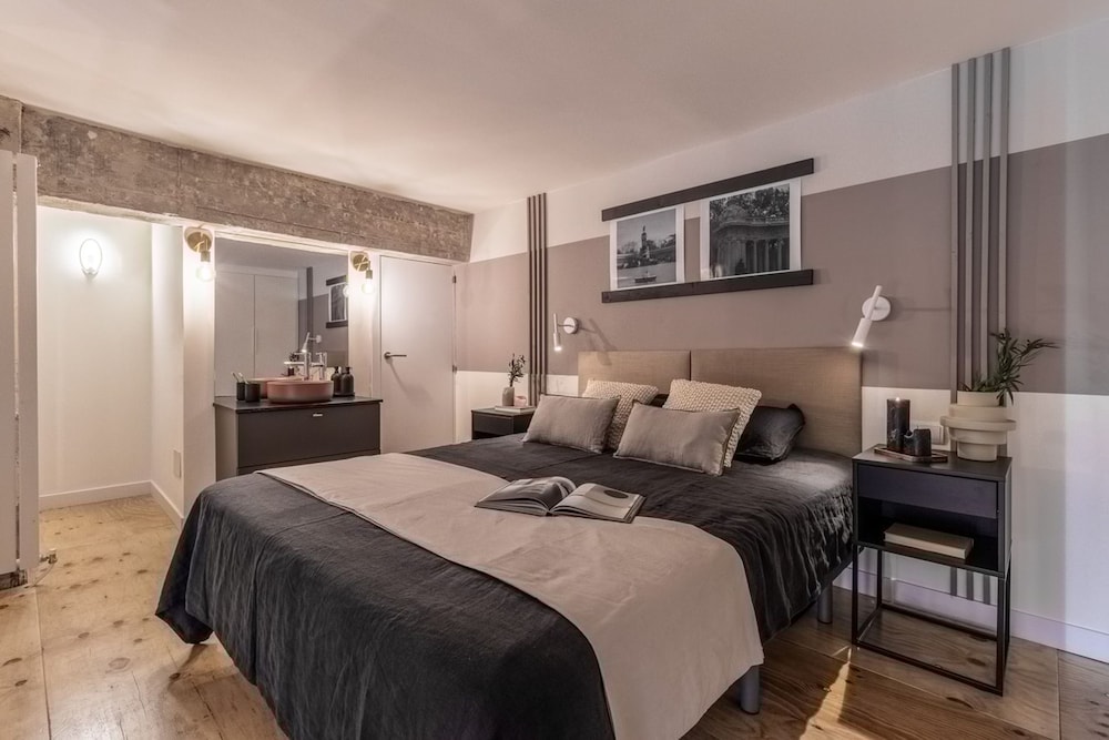 Carmen - 2 Bedrooms in Salamanca