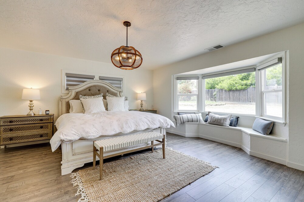 Sonoma County Vacation Rental w/ Vineyard Views!