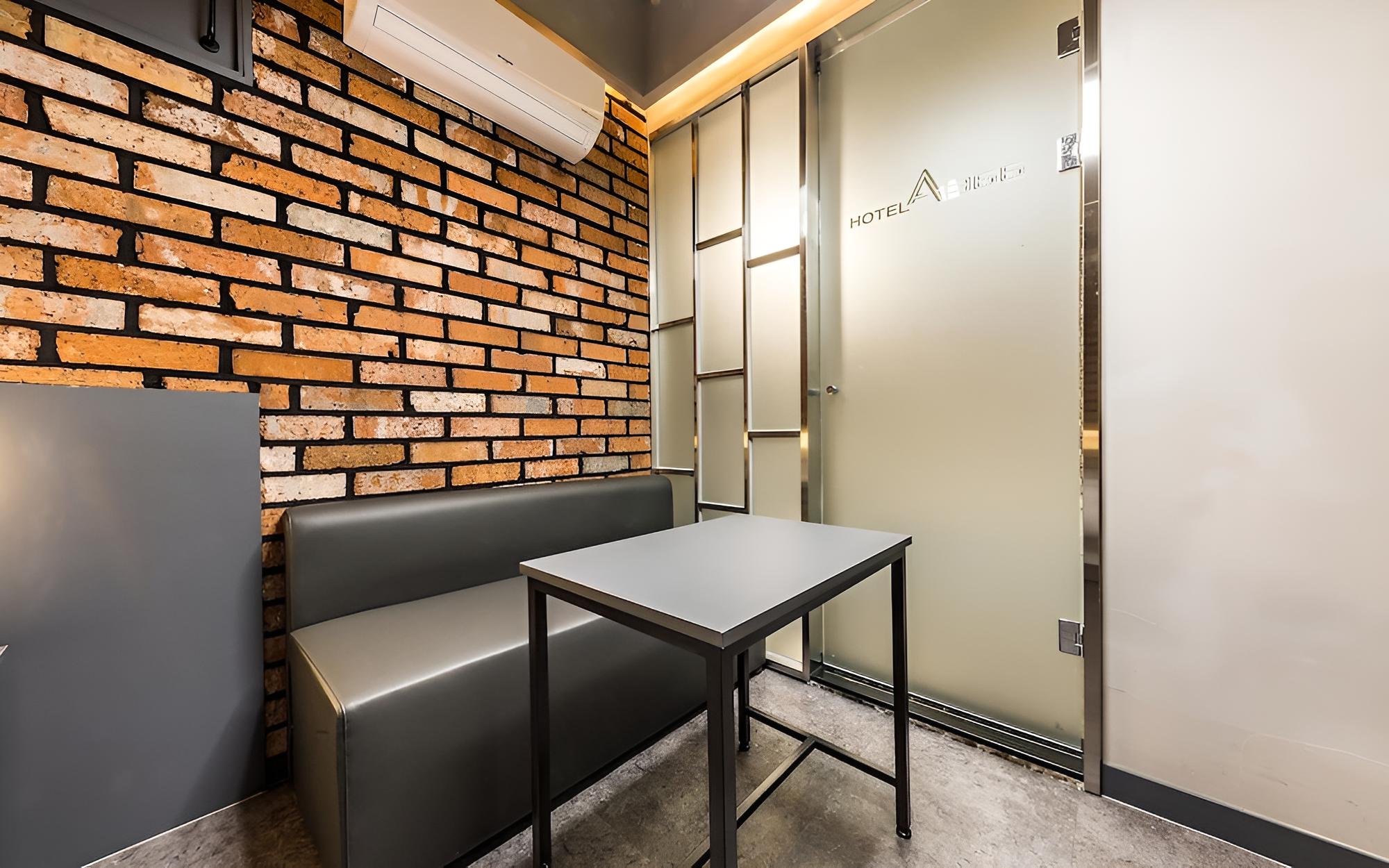 Photo 64