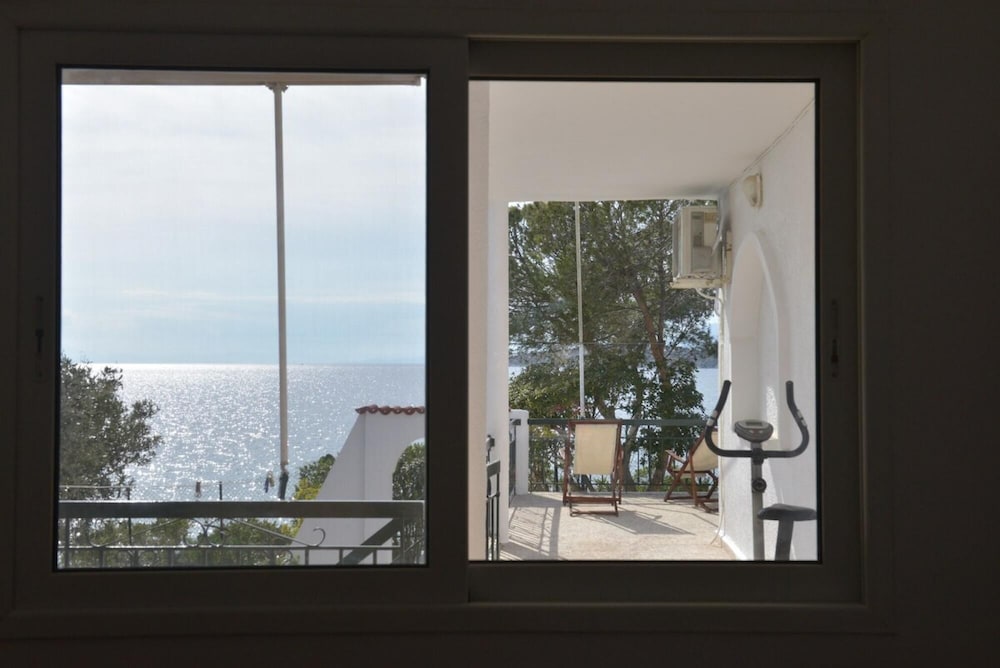 Salamis Beachfront House