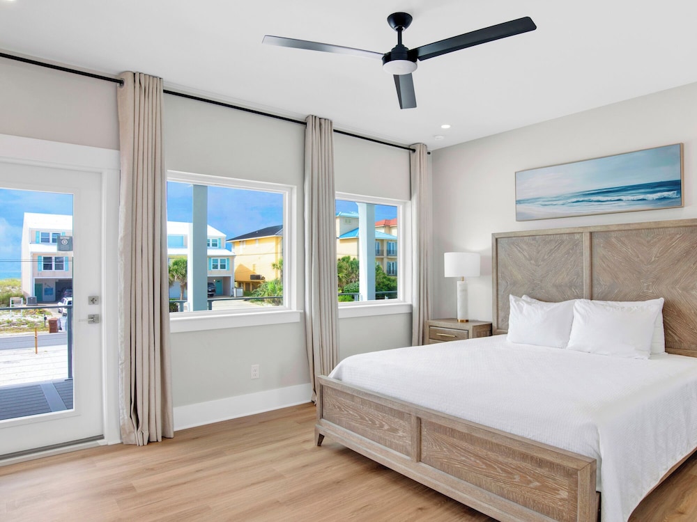Navarre Dreams by Southern Vacation Rentals