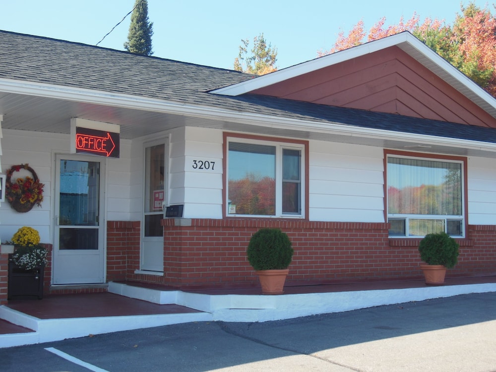 Bo-Mark Motel