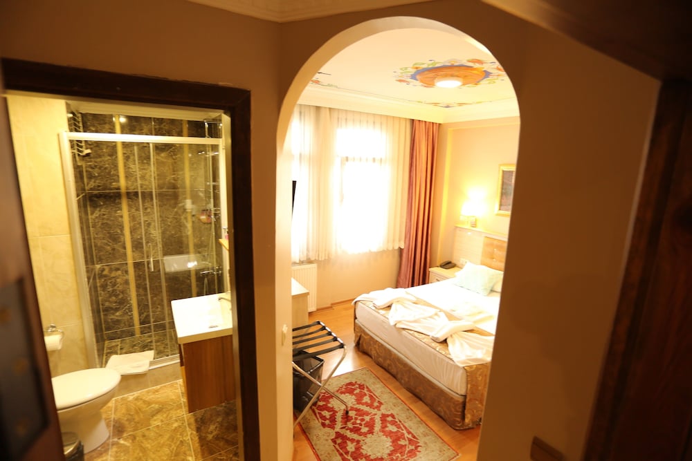 Tashkonak Otel - Image 24