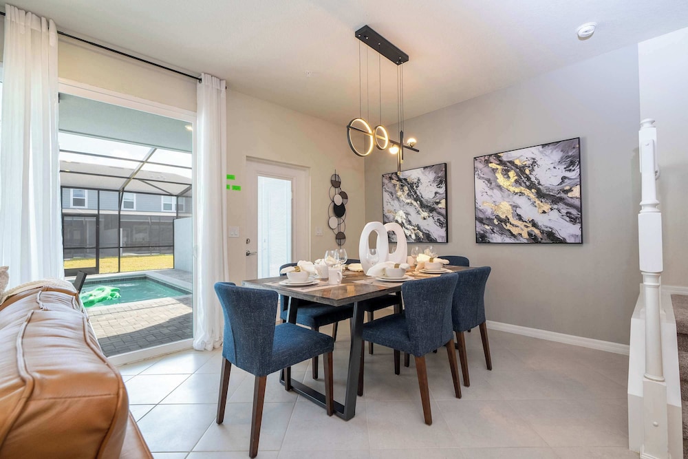 Luxury Private Pool & Themed Rooms Close To Disney 1282