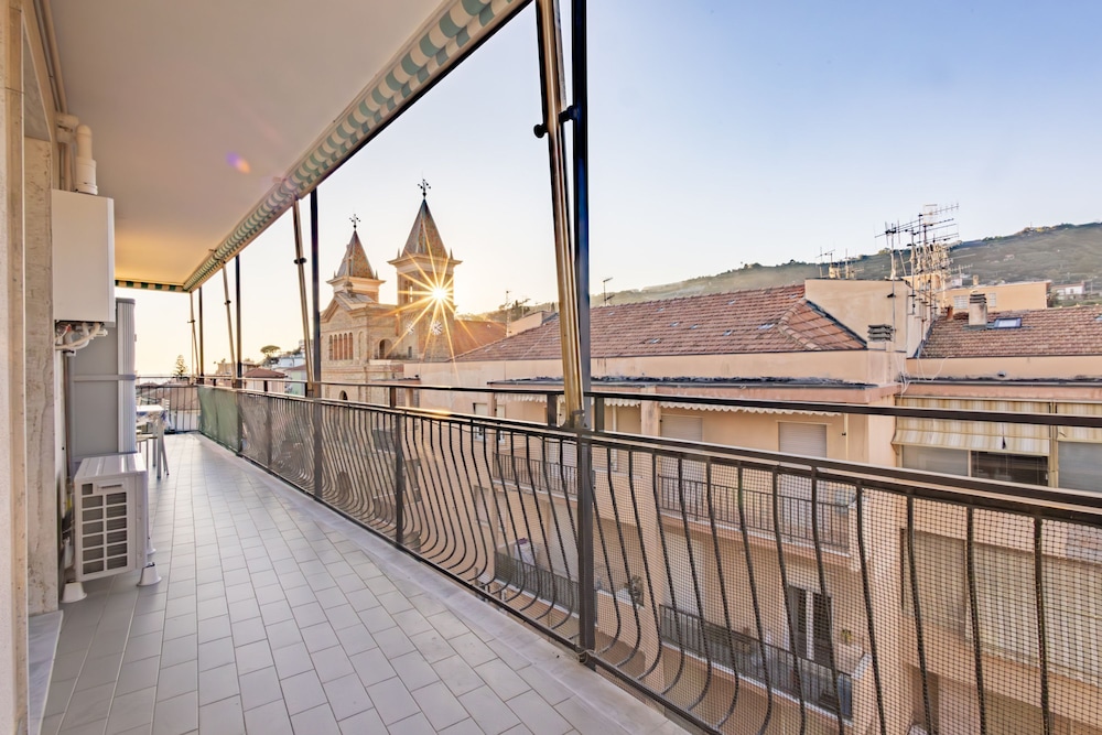 Holidays in Arma di Taggia by Wonderful Italy