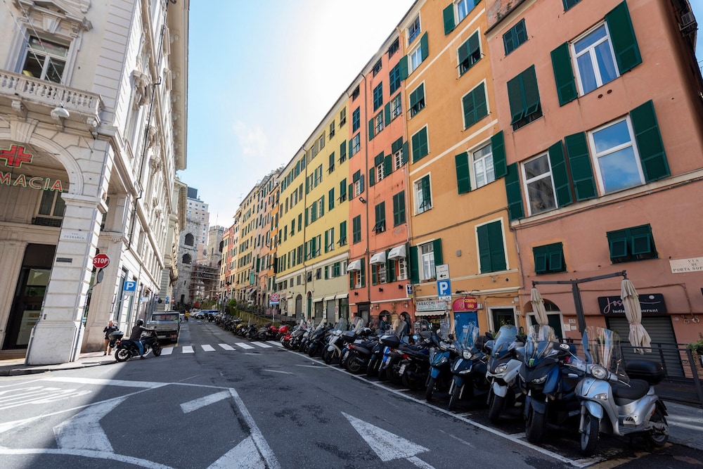 Beautiful House In Porta Soprana Genova