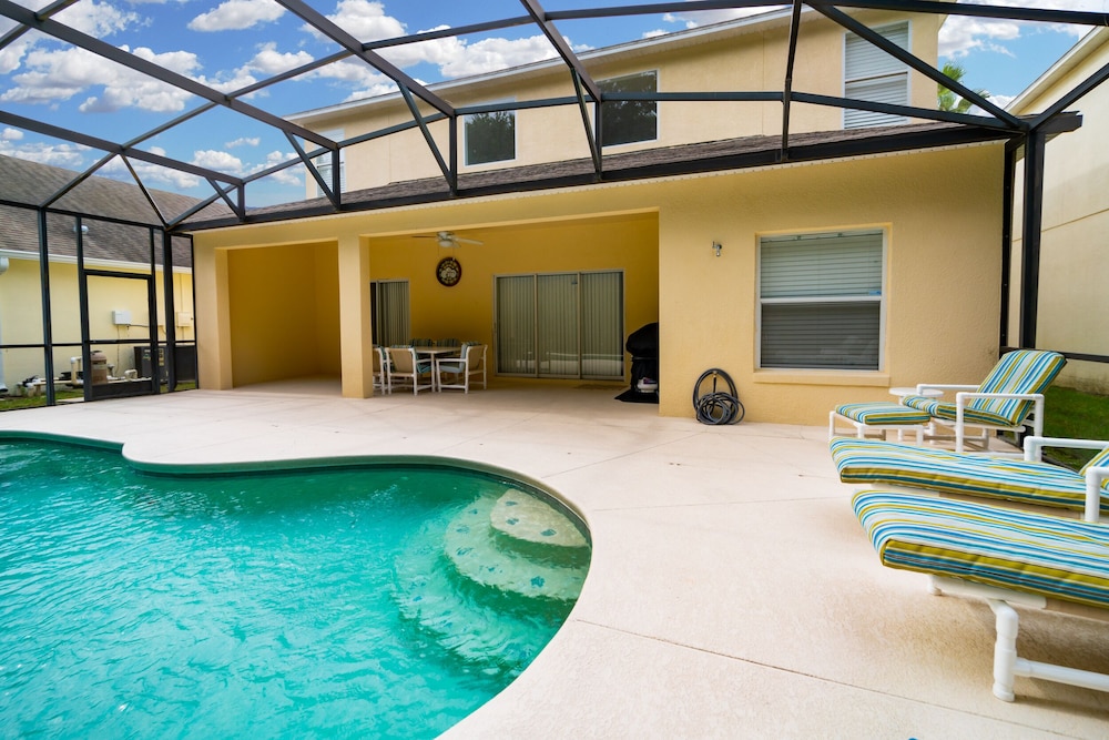 1219 Gorgeous Home 3-mastersgames Roomhot Tub - Image 3