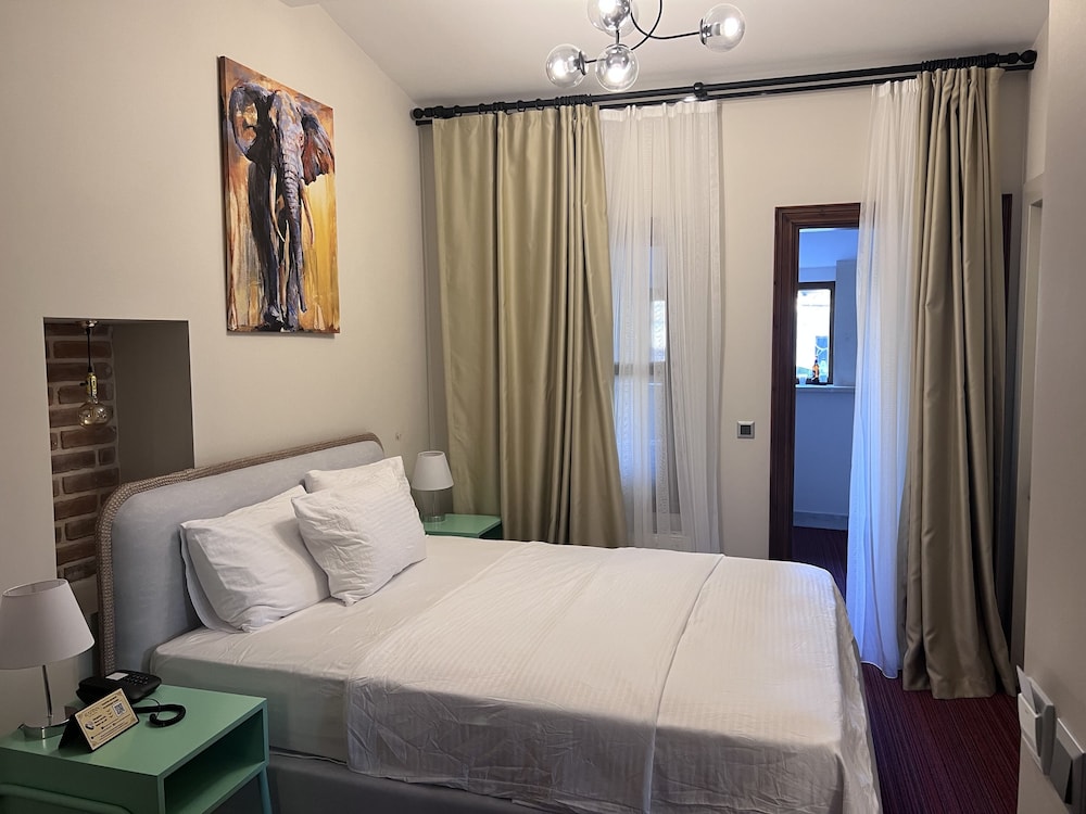 Rafinn Otel - Image 9