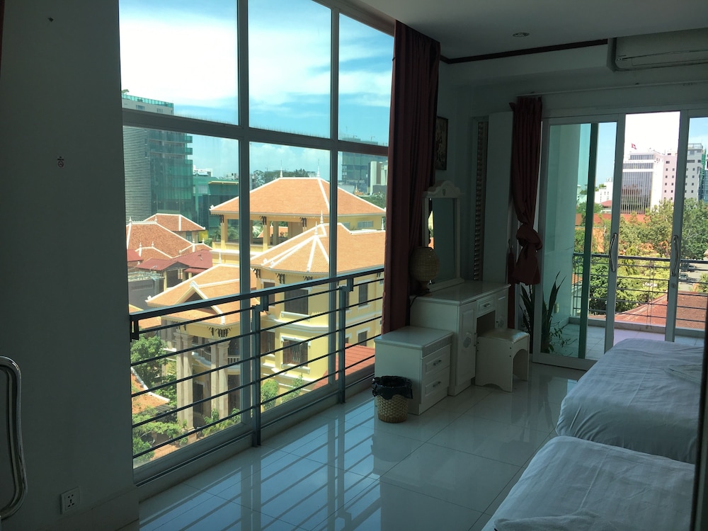 Richly Boutique Hotel & Hostel