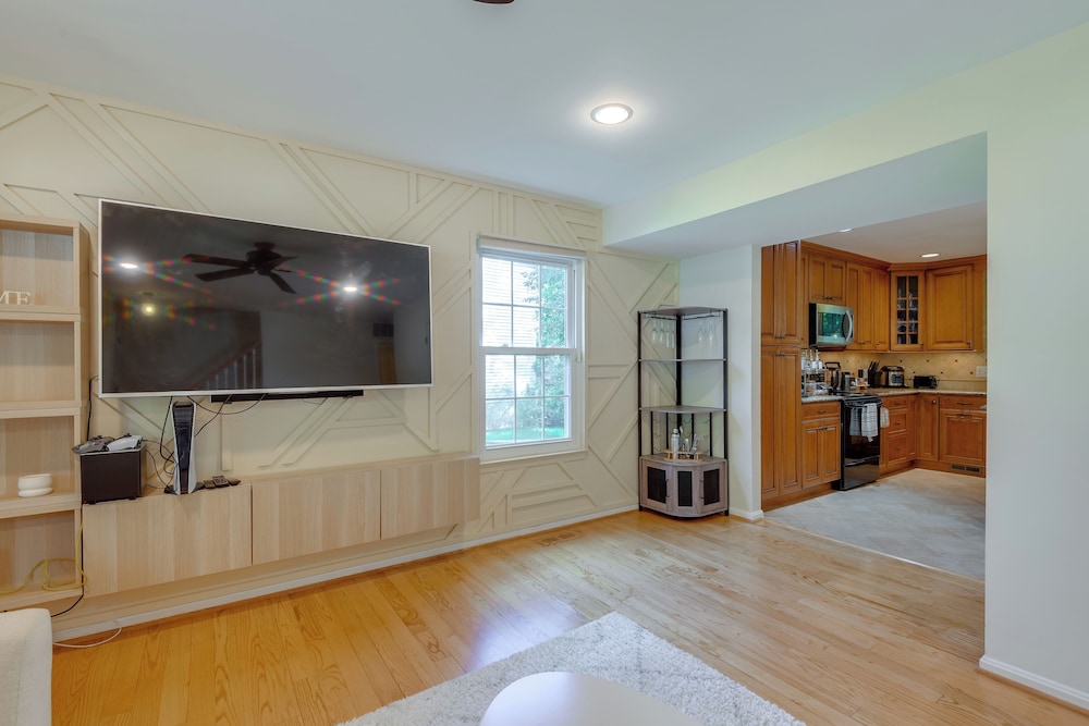 Room to Work & Relax! Laurel Home w/ Office, Yard