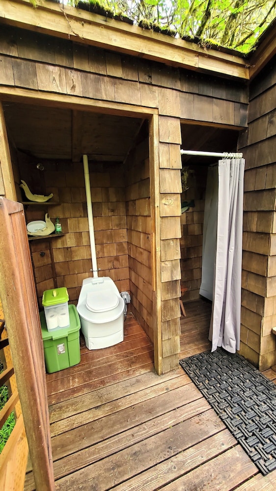 Welch Cabin - A License to Chill
