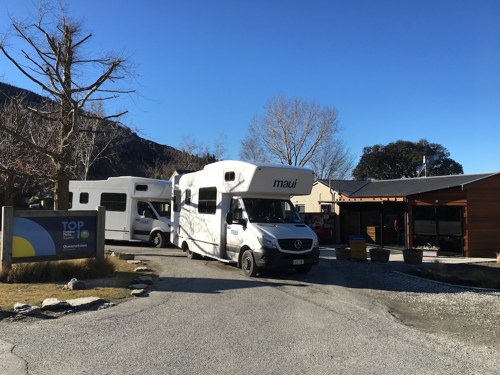 Queenstown TOP 10 Holiday Park - Image 2