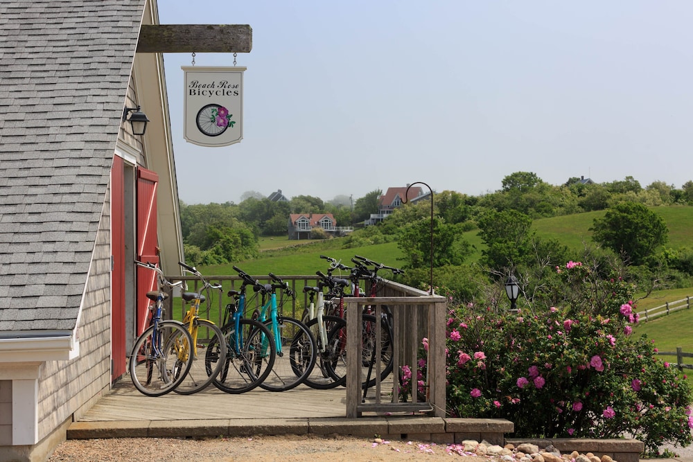 Rose Farm Inn
