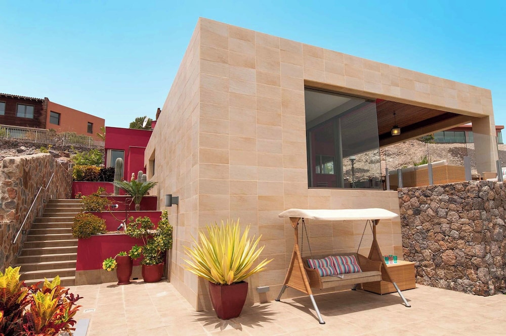 Villa Piedra Amarilla