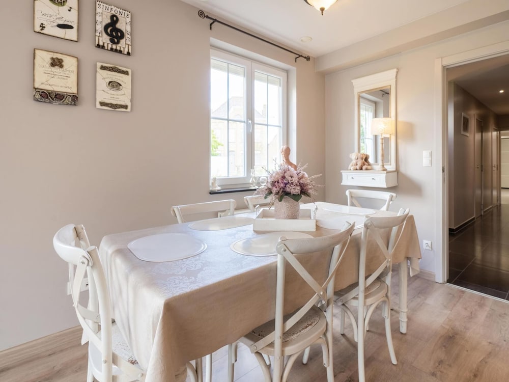 Inviting Holiday Home in Nieuwpoort With Garden