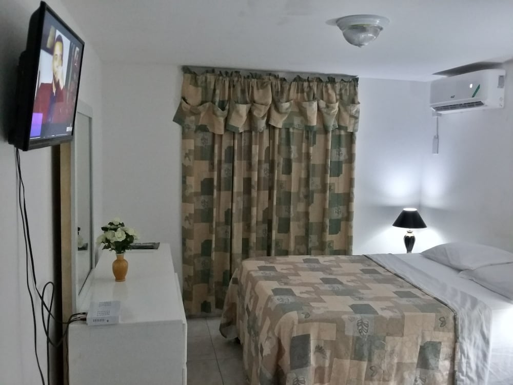 Enchanted Villas and Guest House