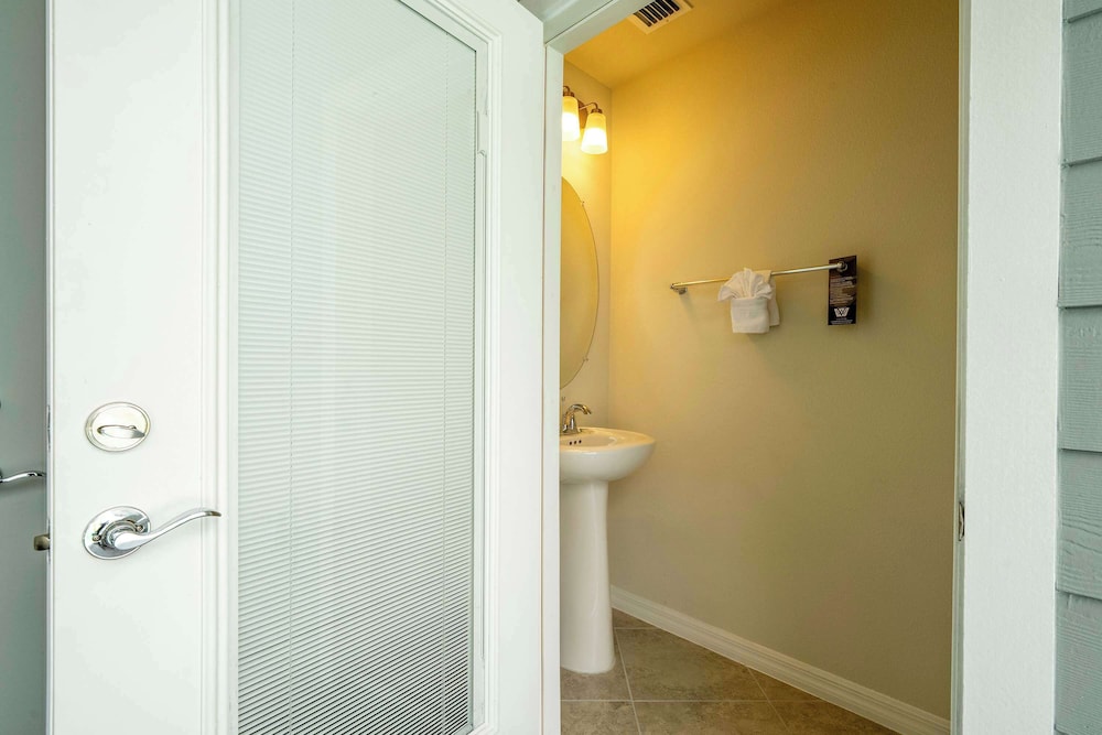 Magical 5BR w Pool Minutes From Disney 16140