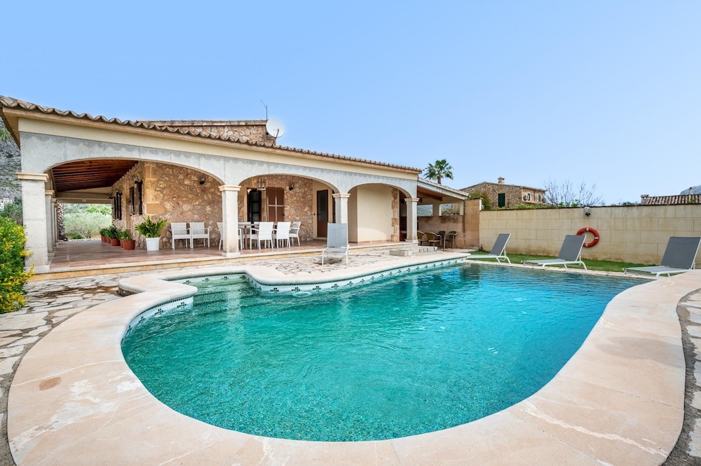 Can Jaume la Font by Vida Villas Private Pool Walk to Restaurants