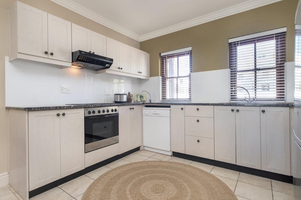 Winelands Golf Lodges at De Zalze