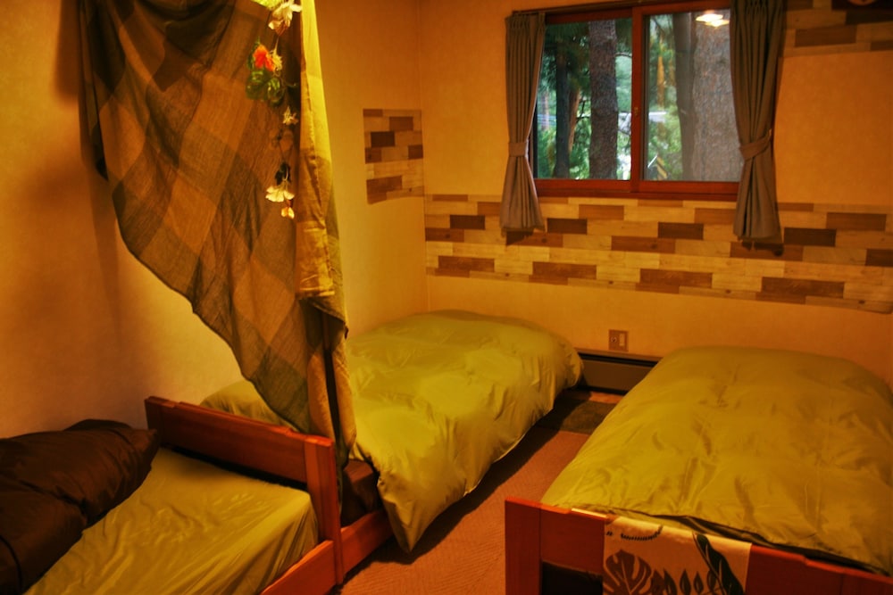E-Joy Hostel
