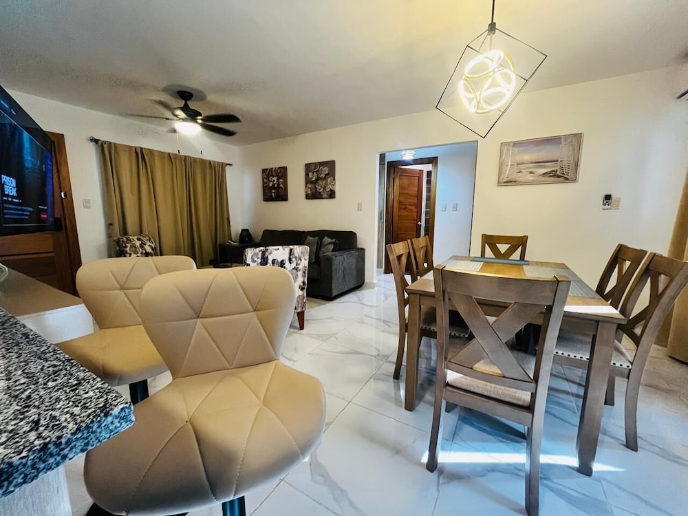 4BR 14 pax Twin Villa-Bbq & private pool