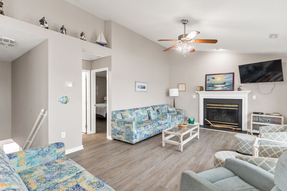 Renegade by Topsail Realty