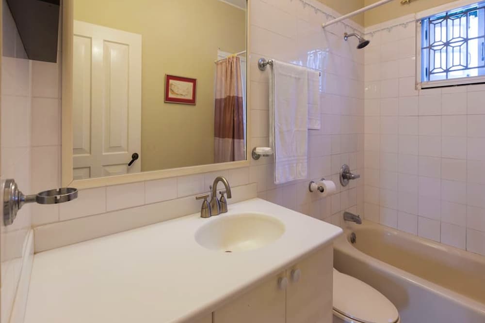 Chester Avenue Bed & Breakfast