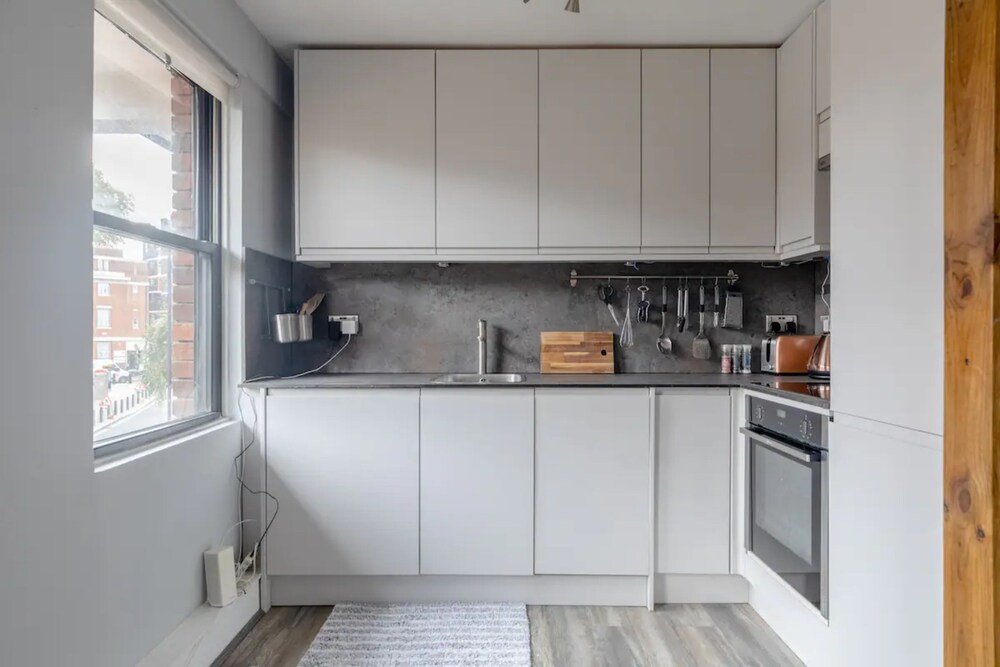 Peaceful 1 Bedroom Apartment in Pimlico Near Victoria
