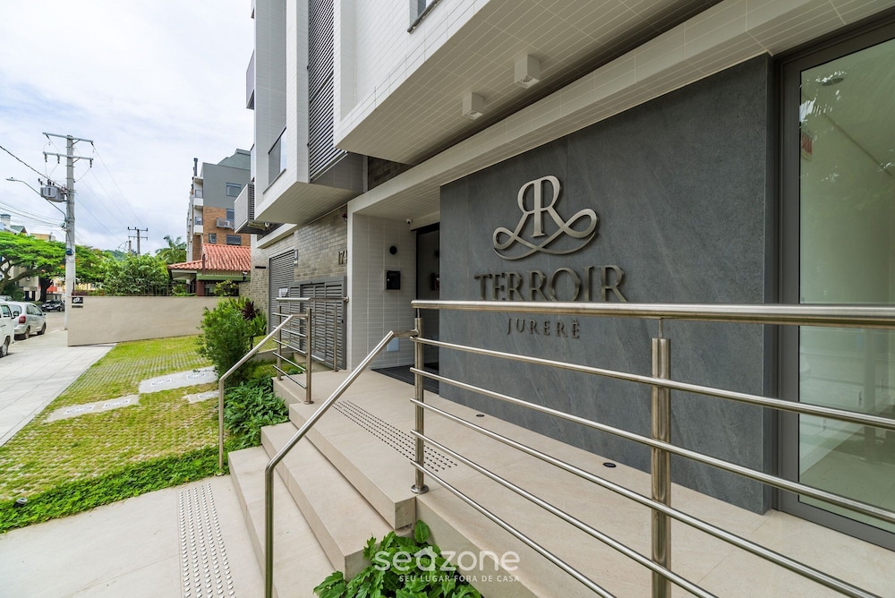 Apartment With Barbecue 280m From Ert0210 Beach