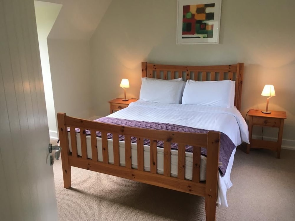 Dunkerron Woods 3 bed 4024 view 3