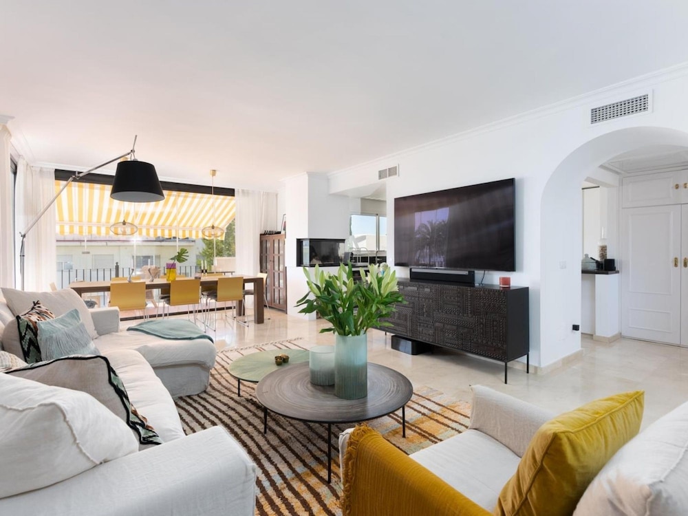 Castiglione Luxury Beachfront Duplex Penthouse