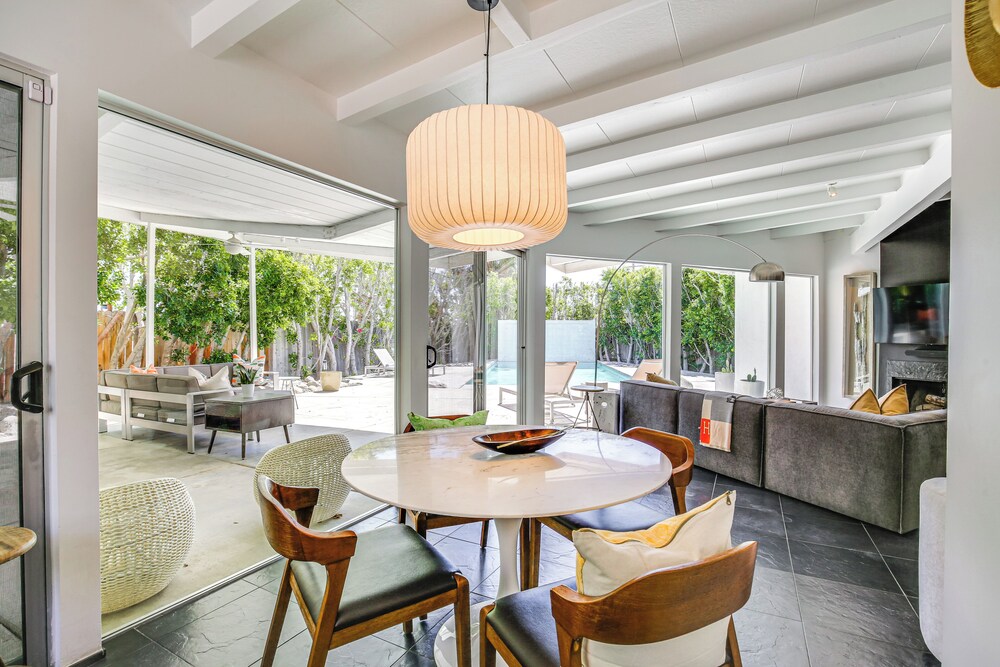 3 Mi to Dtwn: Palm Springs Gem w/ Private Pool!