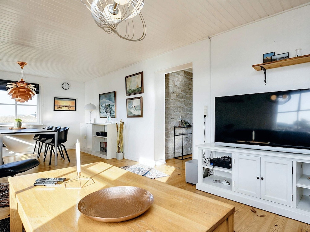 6 Person Holiday Home in Lokken-by Traum view 4