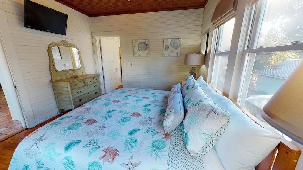 Country's Retreat Tybee Vacation Rentals