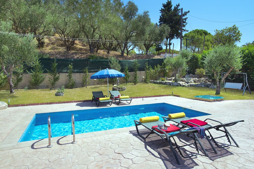 Zante Luxurious Villa-Private Heated Pool & Big Garden view 2