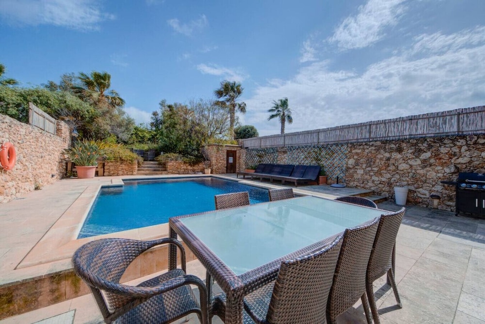 Klementa the Private Villa With Pool in G arb Gozo