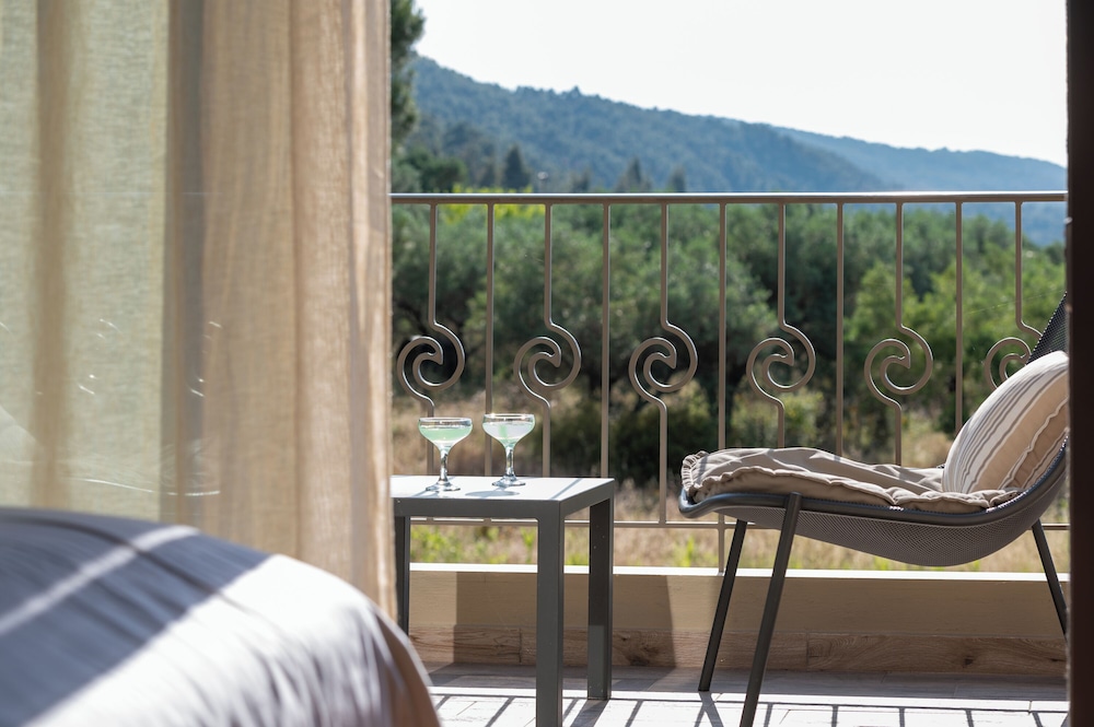 Five Senses Luxury Villas