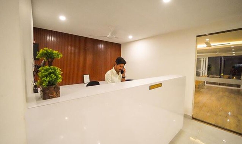 Fabhotel Prime Wayfarer view 3