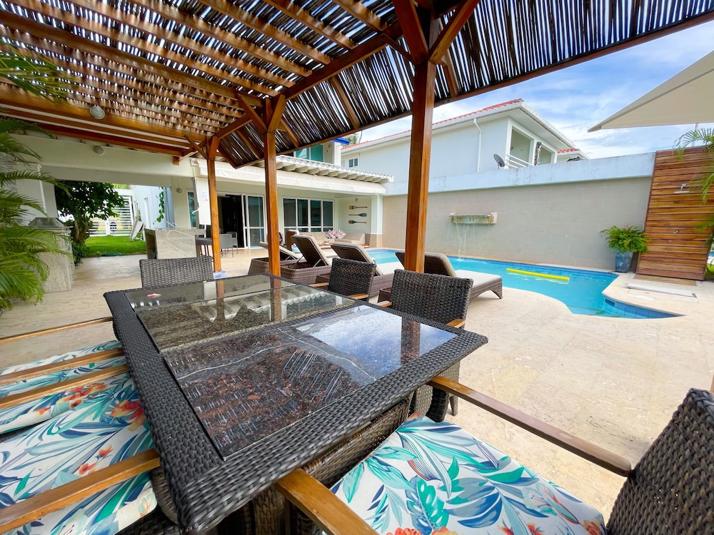 CASA DEL MAR