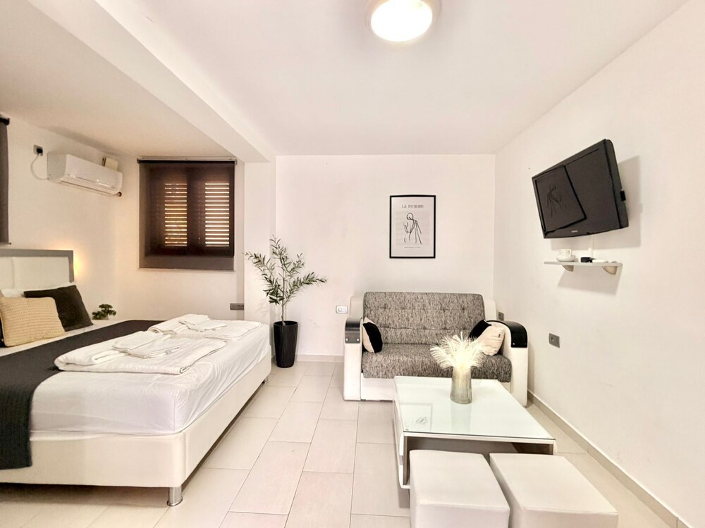 Adriatic Urban Apartments