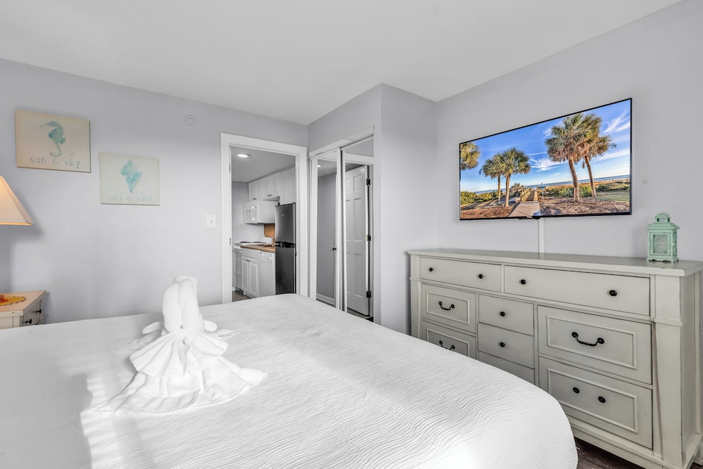 Bluewater Resort 1103