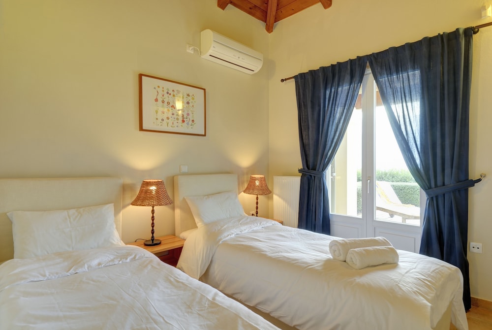 Ioli's Villas photo 4