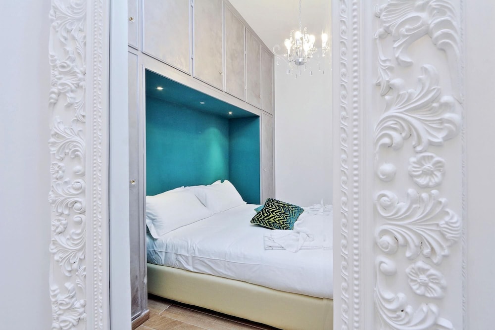 Rm-h501-pale6h3 Monti Apartments - M12