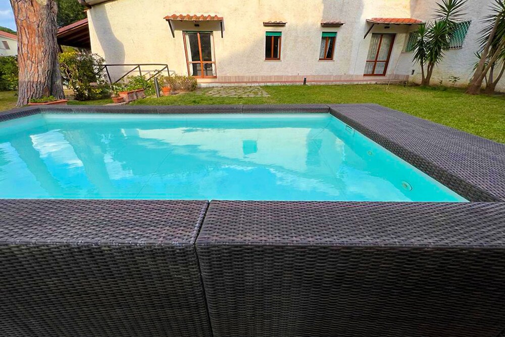 Villa Molletta a Punta Ala con Piscina
