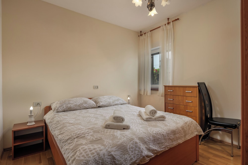 Countryside Apartments Labin